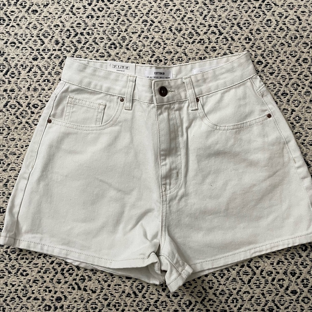 Cotton on High rise mom shorts